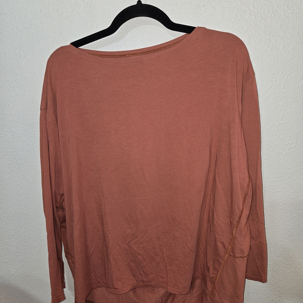 Lululemon Athletica Terracotta Long Sleeve